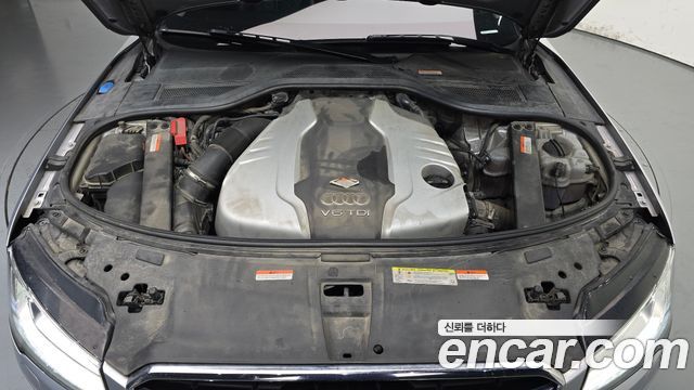 Audi A8 50 TDI Quattro LWB D4 2016 — фото 6