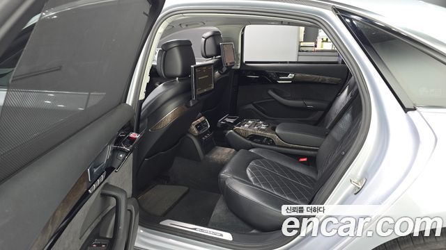 Audi A8 50 TDI Quattro LWB D4 2016 — фото 15
