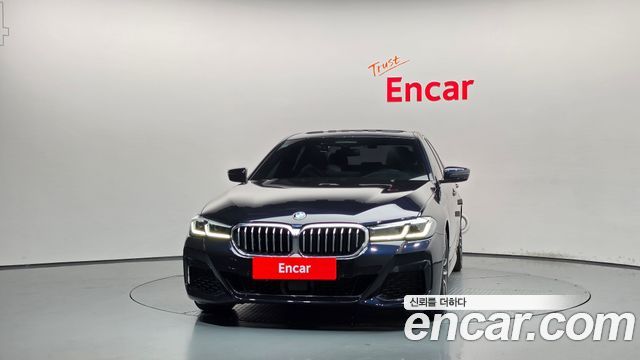 BMW 5 Series (G30) 520i M Sport 2022 — фото 3