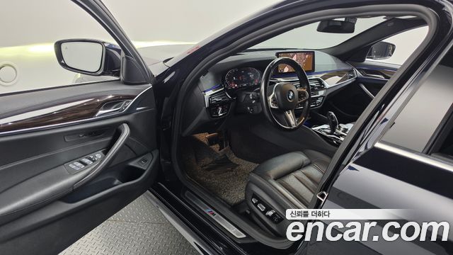 BMW 5 Series (G30) 520i M Sport 2022 — фото 10