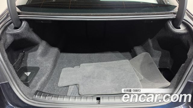 BMW 5 Series (G30) 520i M Sport 2022 — фото 18