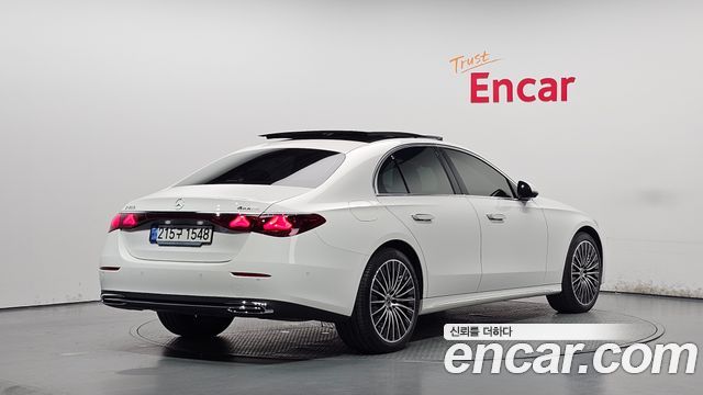Mercedes-Benz E-Class (W214) E450 4MATIC Exclusive 2024 — фото 2