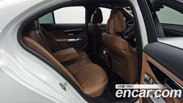 Mercedes-Benz E-Class (W214) E450 4MATIC Exclusive 2024 — фото 26