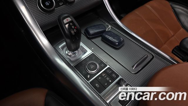 Land Rover Range Rover Sport (II) 3.0 SDV6 AB Dynamic 2015 — фото 9