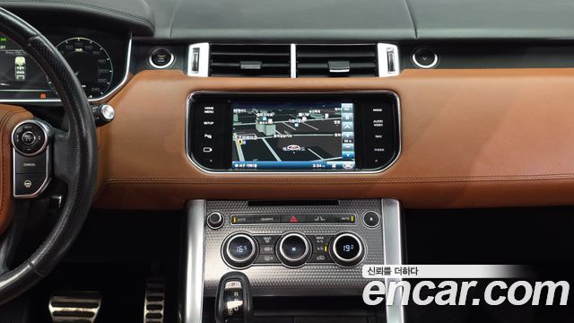 Land Rover Range Rover Sport (II) 3.0 SDV6 AB Dynamic 2015 — фото 14