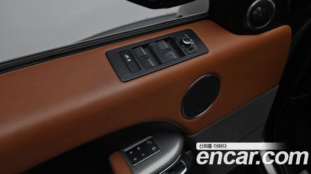 Land Rover Range Rover Sport (II) 3.0 SDV6 AB Dynamic 2015 — фото 31