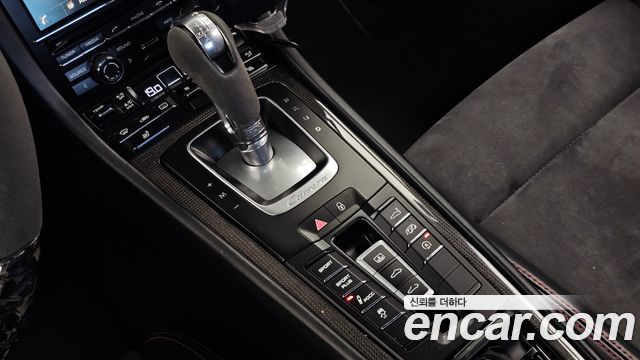 Porsche 911 Carrera 4 GTS 991 2015 — фото 9
