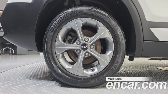 Kia Seltos Gasoline 1.6 Turbo 2WD Trendy 2021 — фото 5