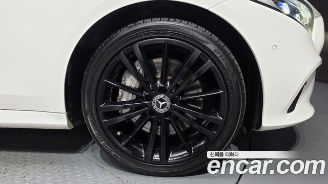 Mercedes-Benz CLS-Class (C257) CLS400d 4MATIC 2019 — фото 27