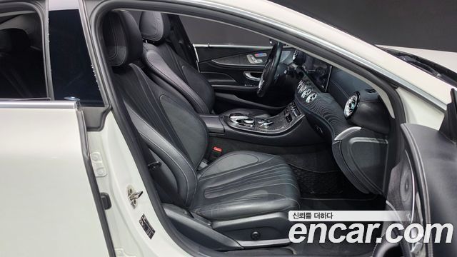 Mercedes-Benz CLS-Class (C257) CLS400d 4MATIC 2019 — фото 32