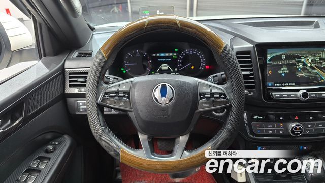 KG Mobility (SsangYong) Rexton Sports Khan Diesel 2.2 2WD Noblesse (5-Link) 2020 — фото 13