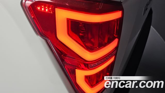 KG Mobility (SsangYong) Rexton Sports Khan Diesel 2.2 2WD Noblesse (5-Link) 2020 — фото 23