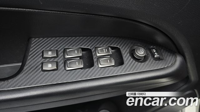 KG Mobility (SsangYong) Rexton Sports Khan Diesel 2.2 2WD Noblesse (5-Link) 2020 — фото 29