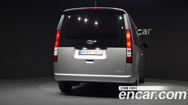 Hyundai Staria L3.5 Cargo 3-Seater Modern 2023 — фото 4