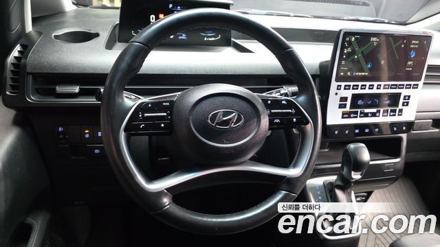 Hyundai Staria L3.5 Cargo 3-Seater Modern 2023 — фото 13