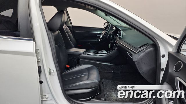 Hyundai Sonata (DN8) 2.0 Smart 2020 — фото 11