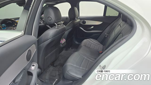 Mercedes-Benz C-Class (W205) C200 AMG Line 2021 — фото 11