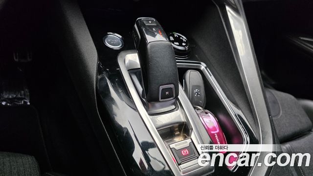 Peugeot 5008 (II) 1.6 BlueHDi GT Line 2019 — фото 9