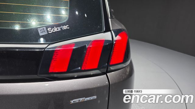 Peugeot 5008 (II) 1.6 BlueHDi GT Line 2019 — фото 23