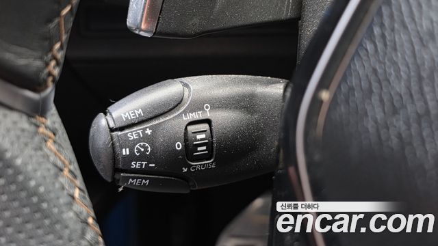 Peugeot 5008 (II) 1.6 BlueHDi GT Line 2019 — фото 32