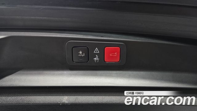 Peugeot 5008 (II) 1.6 BlueHDi GT Line 2019 — фото 34