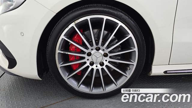 Mercedes-Benz A-Class (W176) A45 AMG 4MATIC 2016 — фото 5