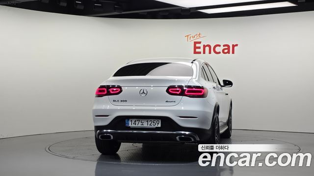 Mercedes-Benz GLC-Class (X253) GCL300 4MATIC Coupe 2023 — фото 4