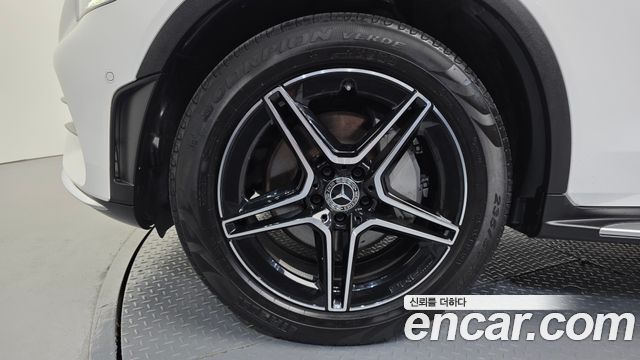Mercedes-Benz GLC-Class (X253) GCL300 4MATIC Coupe 2023 — фото 5