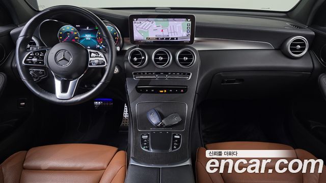 Mercedes-Benz GLC-Class (X253) GCL300 4MATIC Coupe 2023 — фото 7