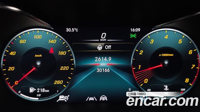 Mercedes-Benz GLC-Class (X253) GCL300 4MATIC Coupe 2023 — фото 8