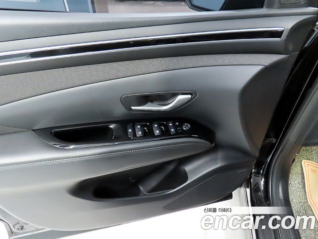 Hyundai Tucson (NX4) Gasoline 1.6 Turbo 2WD Premium 2022 — фото 18