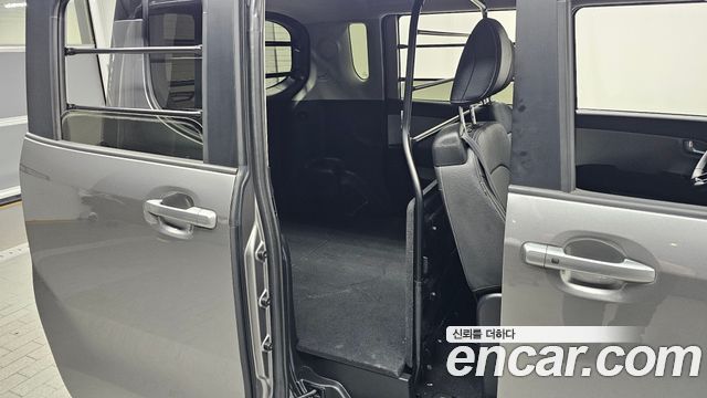 Kia Ray EV Van 2-Seater AIr 2024 — фото 11