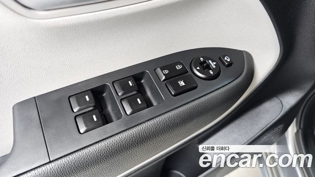 Kia Ray EV Van 2-Seater AIr 2024 — фото 20