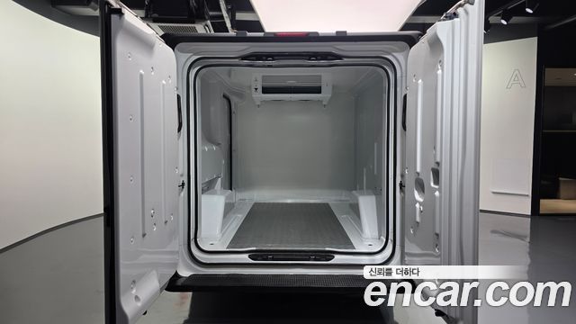 Hyundai ST1 Cargo Freezer Container Smart 2025 — фото 30
