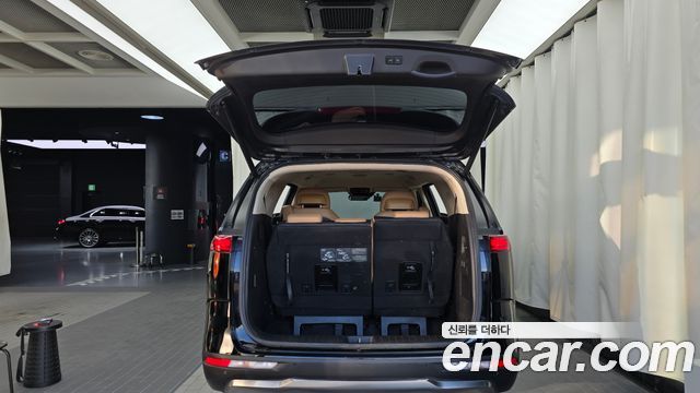Kia Carnival (IV) Gasoline 7-Seater Noblesse 2023 — фото 20