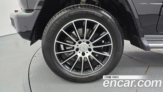 Mercedes-Benz G-Class (W463b) G400d 2021 — фото 5