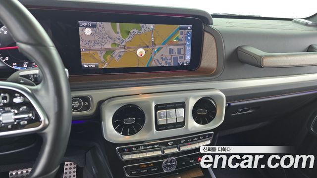 Mercedes-Benz G-Class (W463b) G400d 2021 — фото 13
