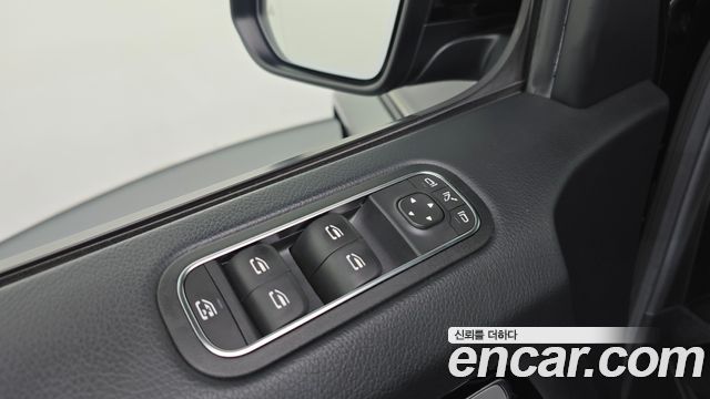Mercedes-Benz G-Class (W463b) G400d 2021 — фото 30