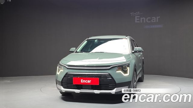 Kia Niro Prestige 2024 — фото 3