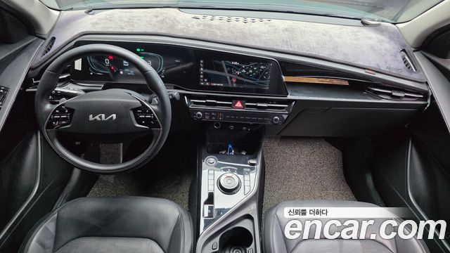Kia Niro Prestige 2024 — фото 7