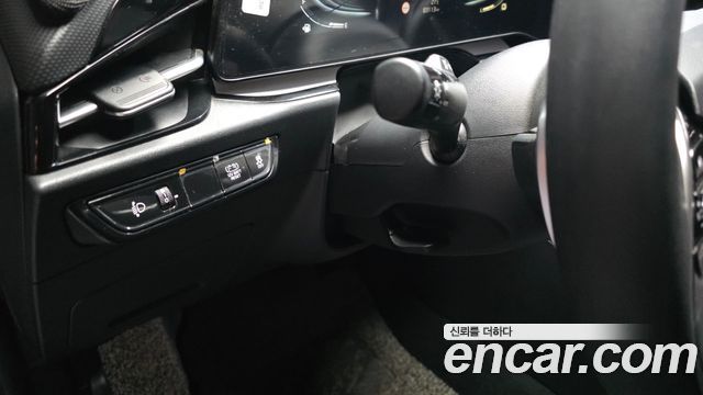 Kia Niro Prestige 2024 — фото 18
