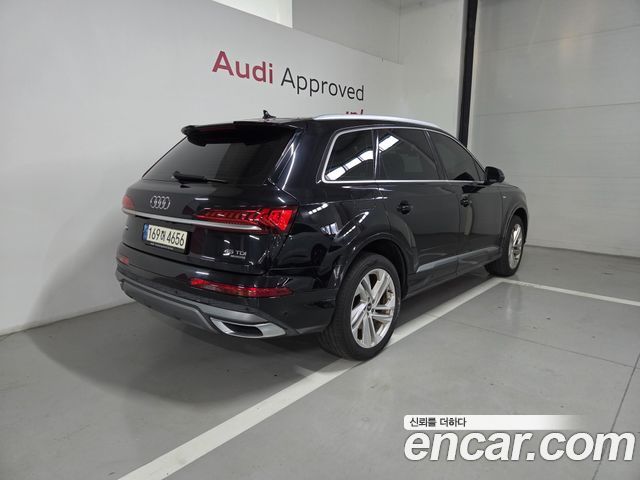 Audi Q7 (4M) 45 TDI Quattro Premium 2021 — фото 2