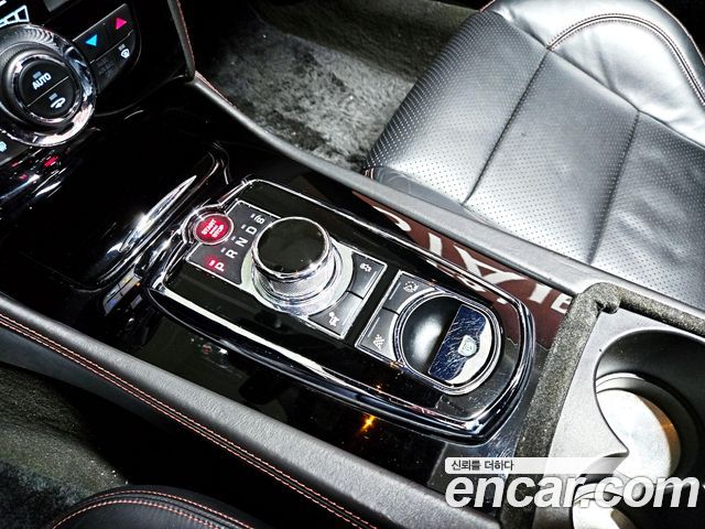 Jaguar XKR 5.0 Convertible X150 2013 — фото 10