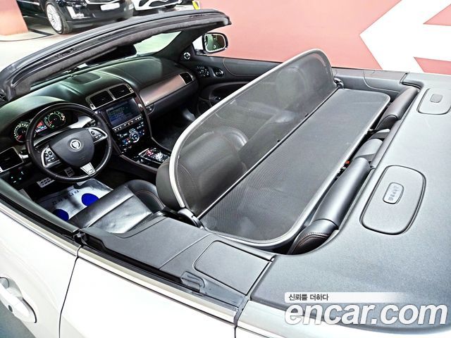 Jaguar XKR 5.0 Convertible X150 2013 — фото 15