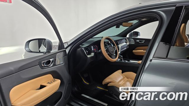 Volvo XC60 (II) D5 Inscription 2020 — фото 10