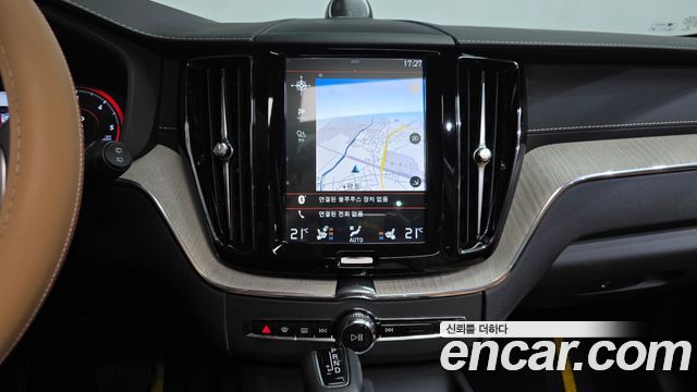 Volvo XC60 (II) D5 Inscription 2020 — фото 16