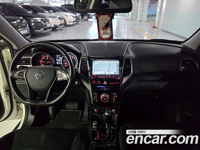 KG Mobility (SsangYong) Tivoli Armor Diesel VX 2WD 2018 — фото 8
