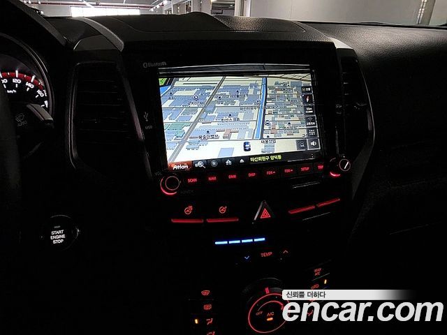 KG Mobility (SsangYong) Tivoli Armor Diesel VX 2WD 2018 — фото 16
