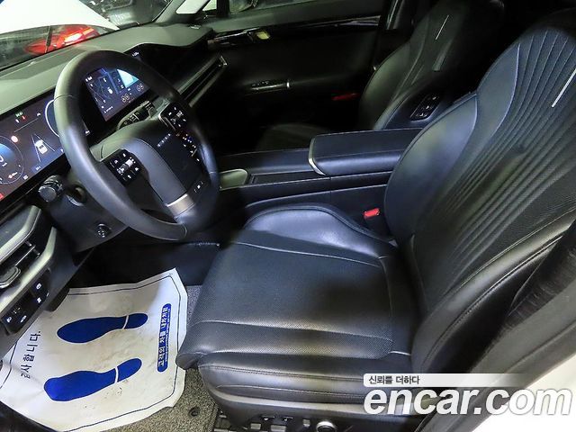 Hyundai Grandeur (GN7) 3.5 LPG 2WD (Taxi) Deluxe 2023 — фото 6