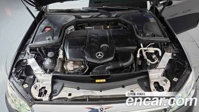 Mercedes-Benz E-Class (W213) E220d 4MATIC Exclusive 2019 — фото 6